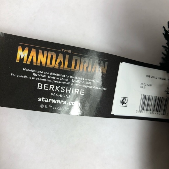 Star Wars The Mandalorian Black Hat and Mitten - Picture 6 of 6